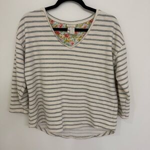 Matilda Jane Grey and White Striped V-Neck Top Women’s size Small